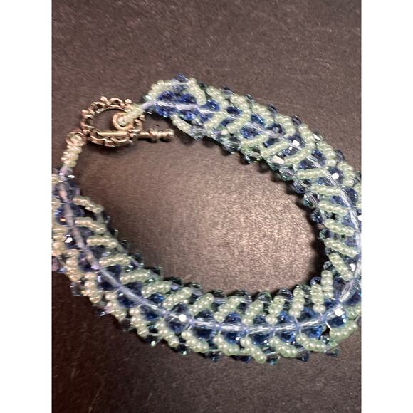 Vintage Blue & Green Crystal Beaded Chevron Braid Toggle Bracelet Y2K - Picture 15 of 15